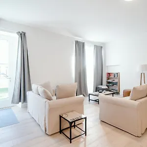  Appartement Borgovico Garden -by House Of Travelers- Italië